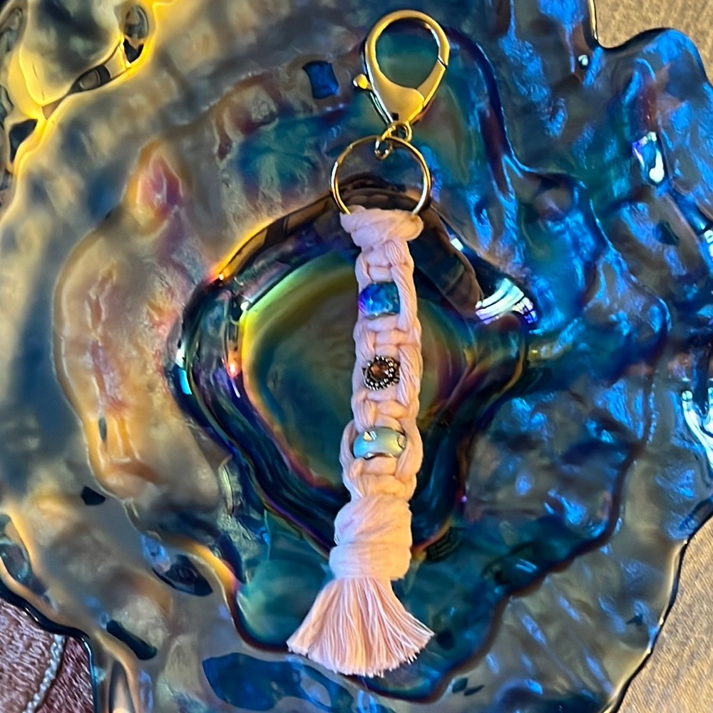 Keychain - Picture 3 of 3